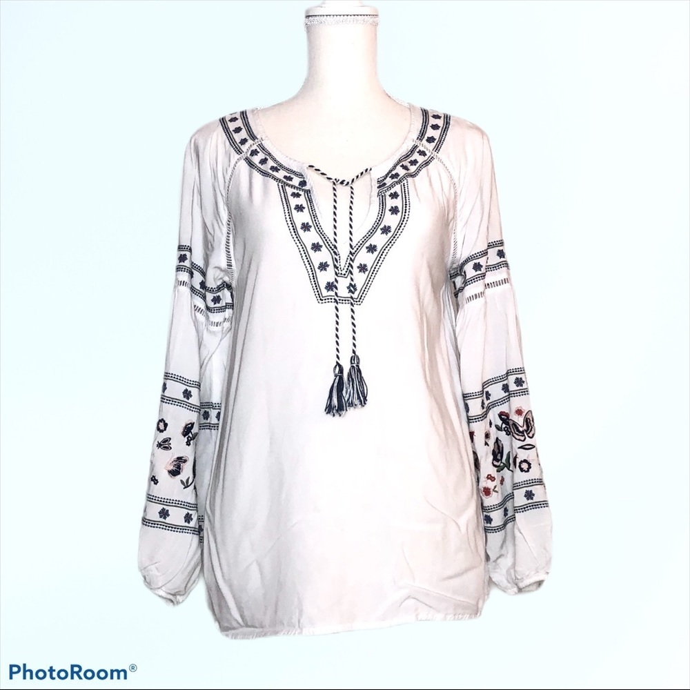 Abercrombie & Fitch top